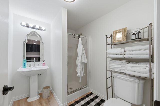 24 E Douglas Ave, Eastborough, KS 67206