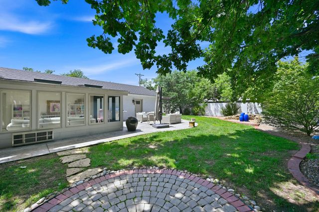 24 E Douglas Ave, Eastborough, KS 67206