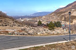 7541 S PROSPECTOR DR, Cottonwood Heights, UT 84093