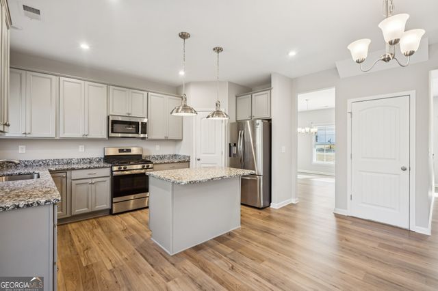 6025 Crescent Landing Drive, Cumming, GA 30028