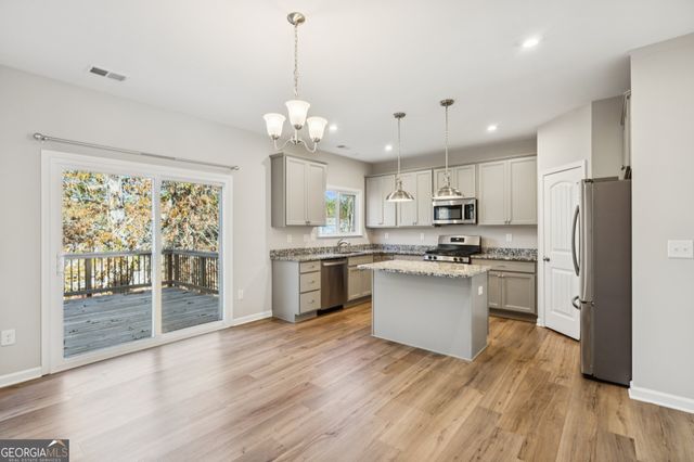 6025 Crescent Landing Drive, Cumming, GA 30028