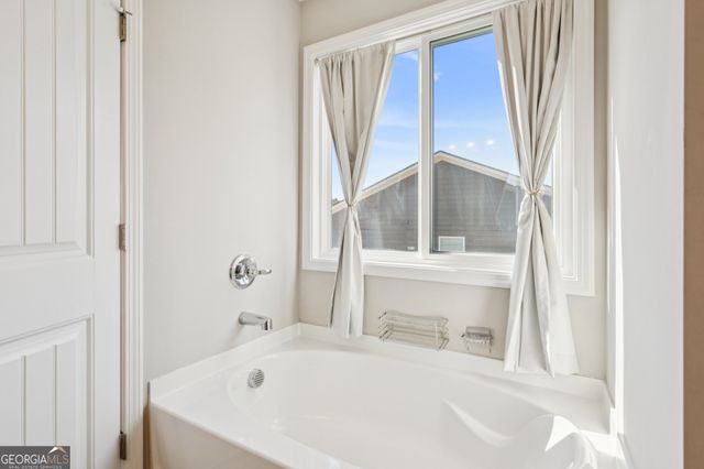 6025 Crescent Landing Drive, Cumming, GA 30028