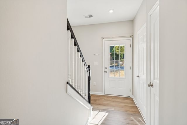 6025 Crescent Landing Drive, Cumming, GA 30028