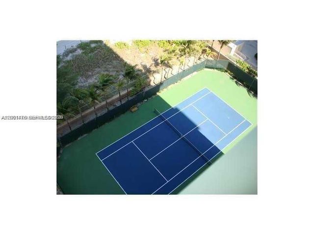 2080 S OCEAN DR 309, Hallandale Beach, FL 33009