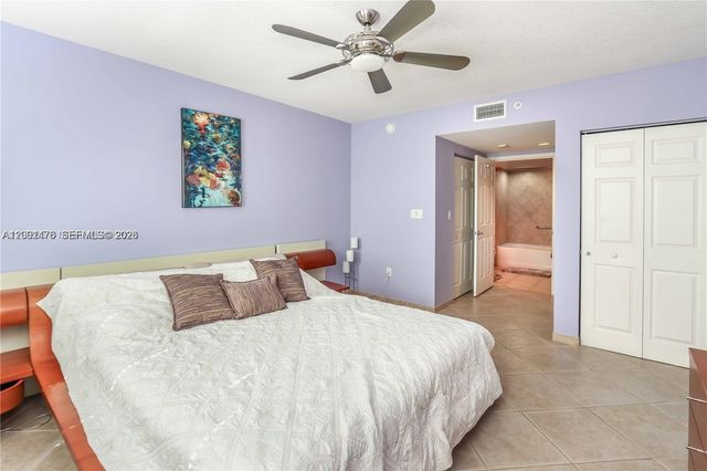 2080 S OCEAN DR 309, Hallandale Beach, FL 33009