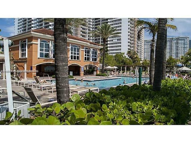 2080 S OCEAN DR 309, Hallandale Beach, FL 33009