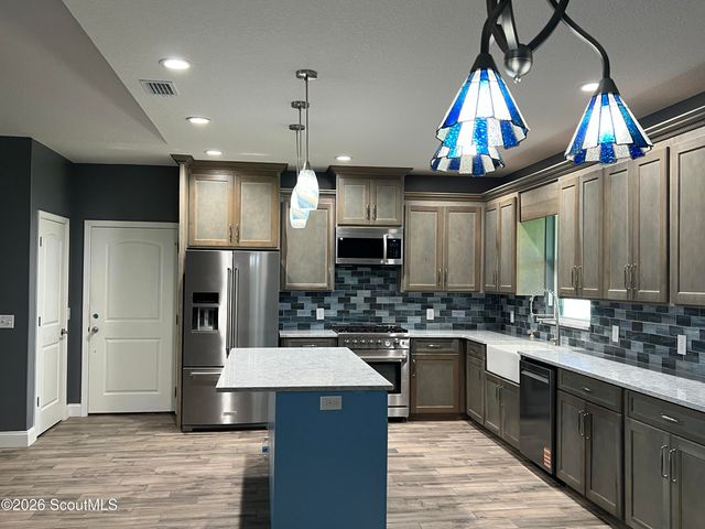 1126 Ratcliffe Lake Drive, Brunswick, GA 31523
