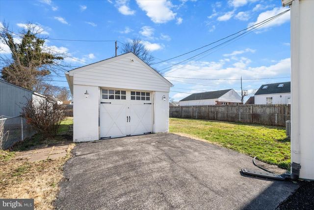 107 LEXINGTON DR, Claymont, DE 19703