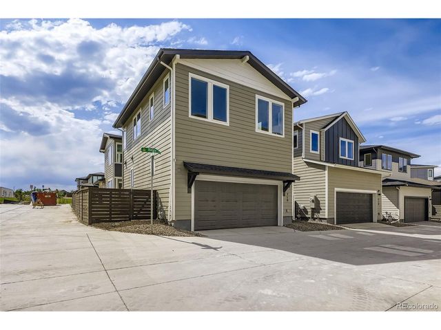 716 Belay St, Erie, CO 80516