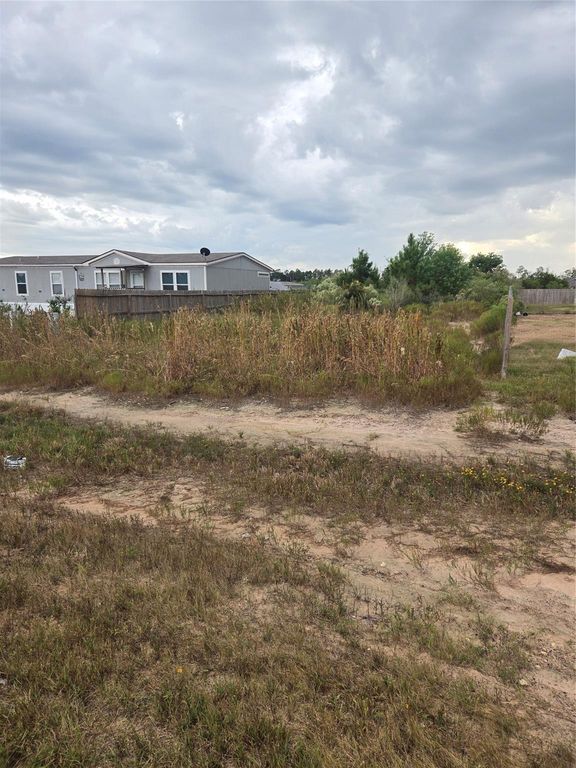 1030 Road 5502, Cleveland, TX 77327