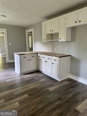 6 Windsor Drive, Griffin, GA 30223