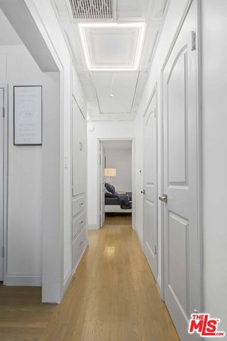 6727 W 87th Place, Los Angeles, CA 90045