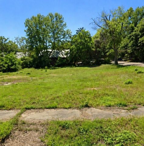 1309 20th Street, Huntsville, TX 77340