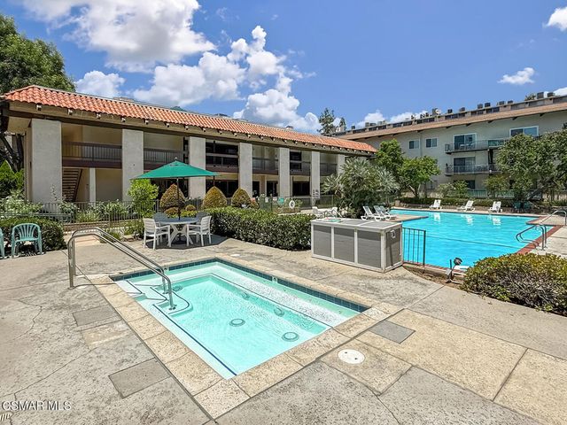 5460 White Oak Avenue E308, Encino, CA 91316