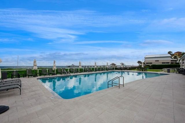 333 NE 21st Avenue 408, Deerfield Beach, FL 33441