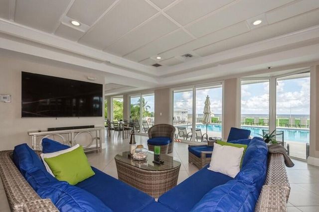 333 NE 21st Avenue 408, Deerfield Beach, FL 33441