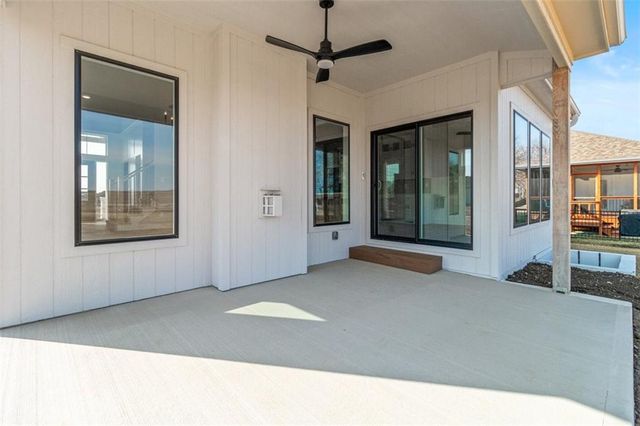 1317 Larson Avenue, Warrensburg, MO 64093