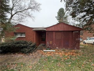 312 Duff Rd, Penn Hills, PA 15235