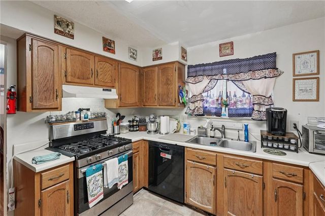 970 Laurel Mill Drive, Roswell, GA 30076