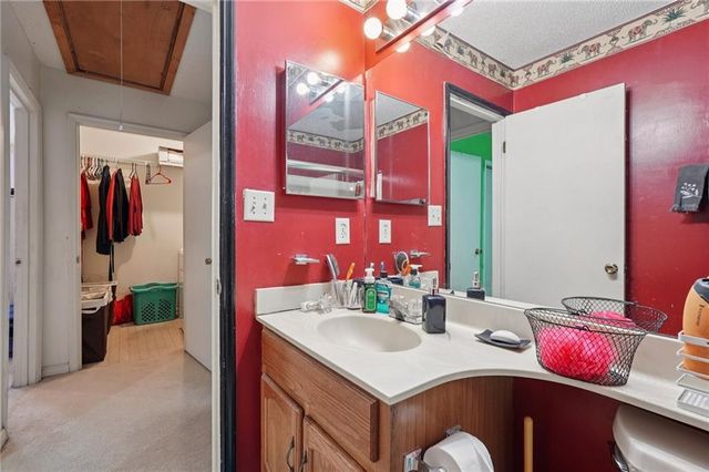 970 Laurel Mill Drive, Roswell, GA 30076