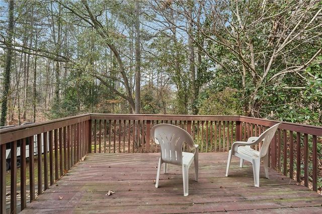 970 Laurel Mill Drive, Roswell, GA 30076