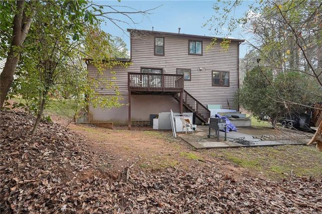 970 Laurel Mill Drive, Roswell, GA 30076