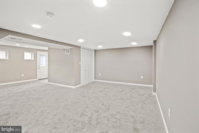 2615 OTIS ST NE, Washington, DC 20018