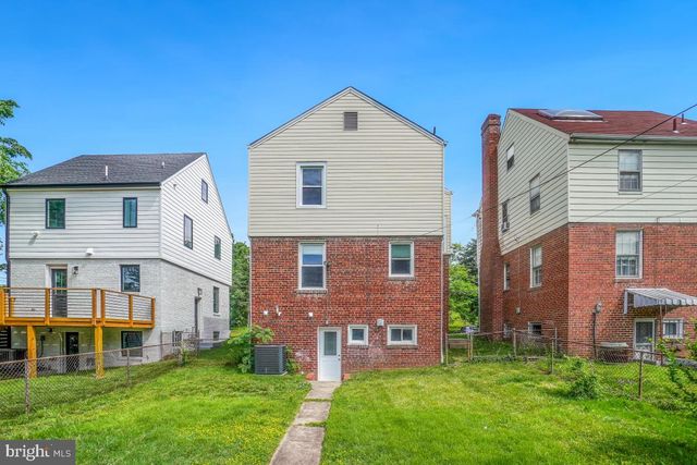 2615 OTIS ST NE, Washington, DC 20018