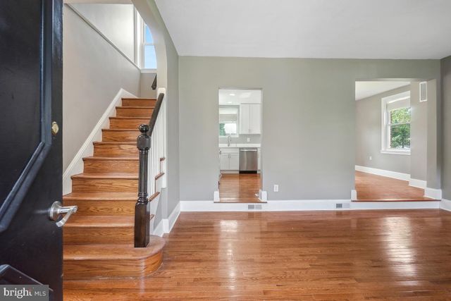 2615 OTIS ST NE, Washington, DC 20018