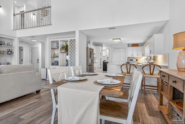 4596 Bayside Dr, Milton, FL 32583