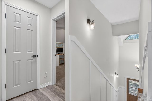 4596 Bayside Dr, Milton, FL 32583