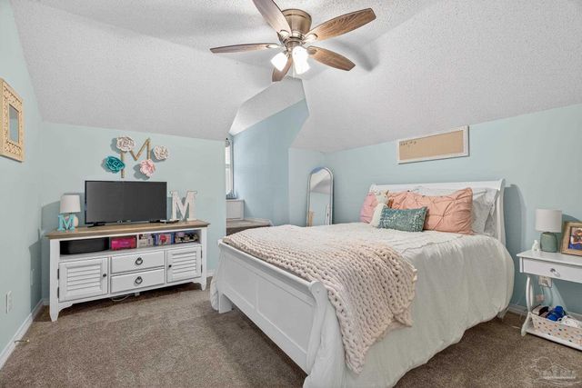 4596 Bayside Dr, Milton, FL 32583