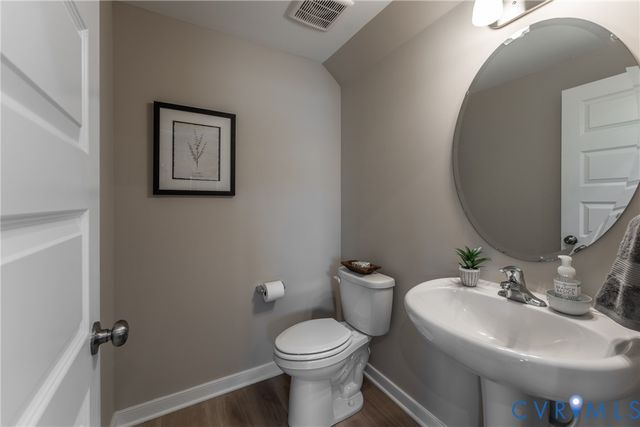 247 Greenpark Rd, Sandston, VA 23150