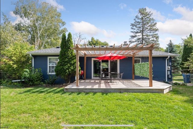 2926 Bay Street, Wayzata, MN 55391