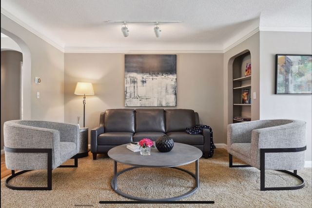2926 Bay Street, Wayzata, MN 55391