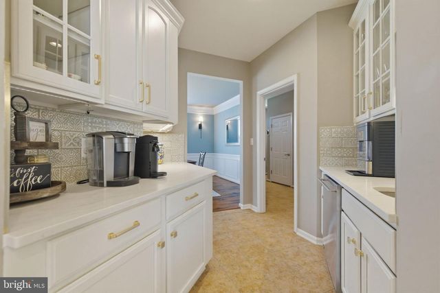 16545 LEVADE DR, Leesburg, VA 20176