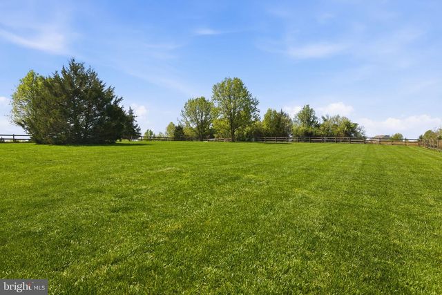 16545 LEVADE DR, Leesburg, VA 20176