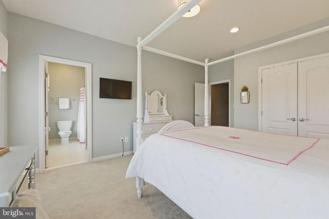 16545 LEVADE DR, Leesburg, VA 20176
