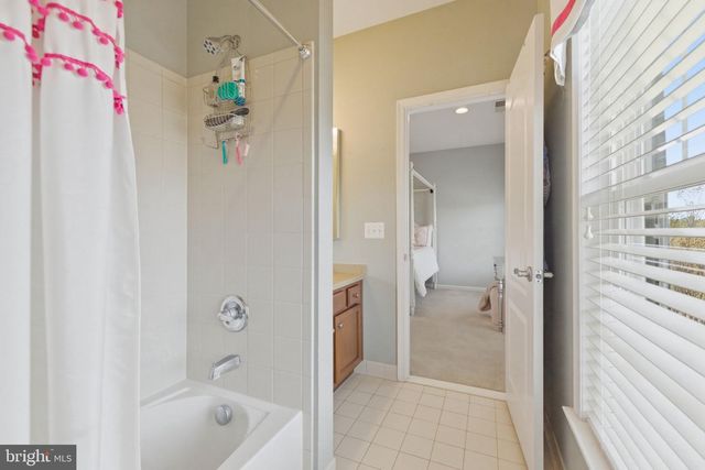 16545 LEVADE DR, Leesburg, VA 20176