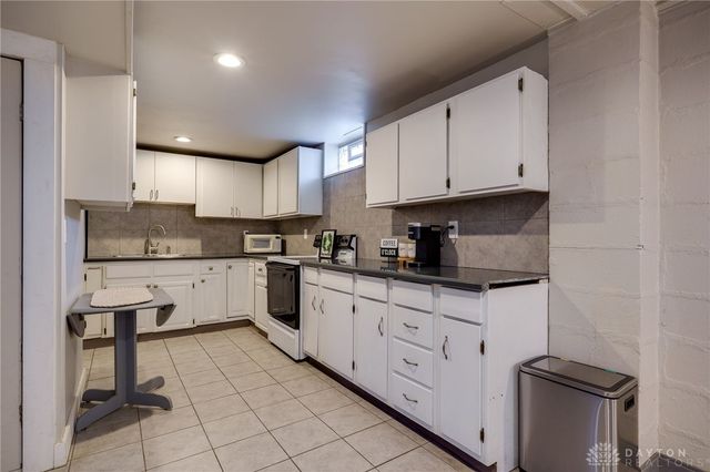 18 Morton Avenue, Dayton, OH 45410