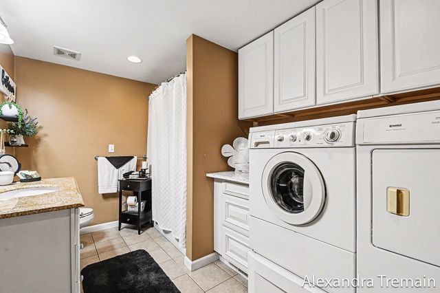 7553 68th Street Se, Caledonia Twp, MI 49316