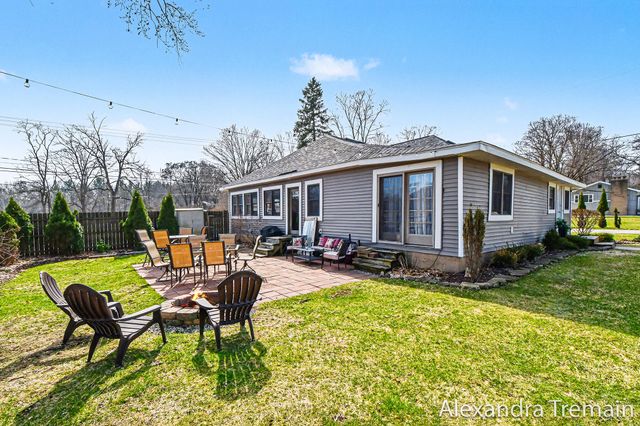 7553 68th Street Se, Caledonia Twp, MI 49316