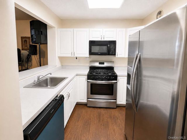 125 Sunset Boulevard 10125, Bronx, NY 10473