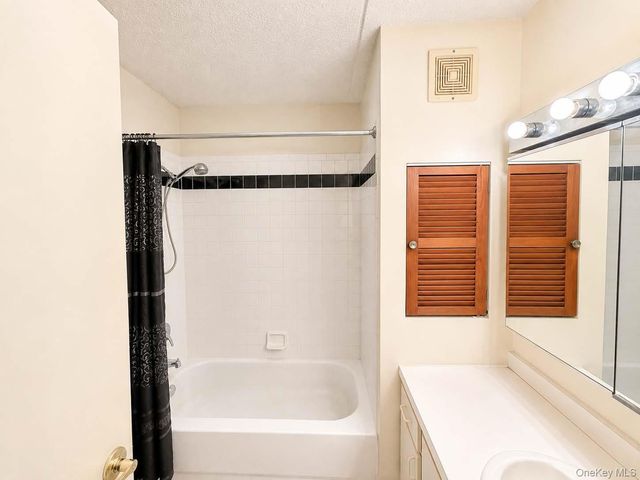 125 Sunset Boulevard 10125, Bronx, NY 10473