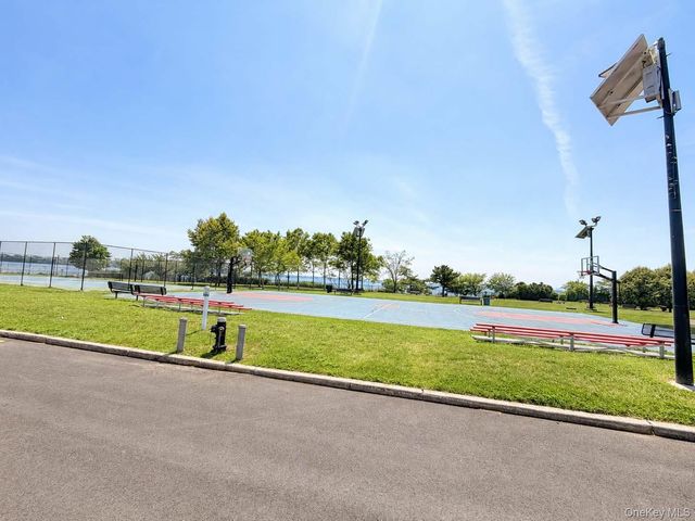 125 Sunset Boulevard 10125, Bronx, NY 10473