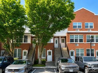 125 Sunset Boulevard 10125, Bronx, NY 10473
