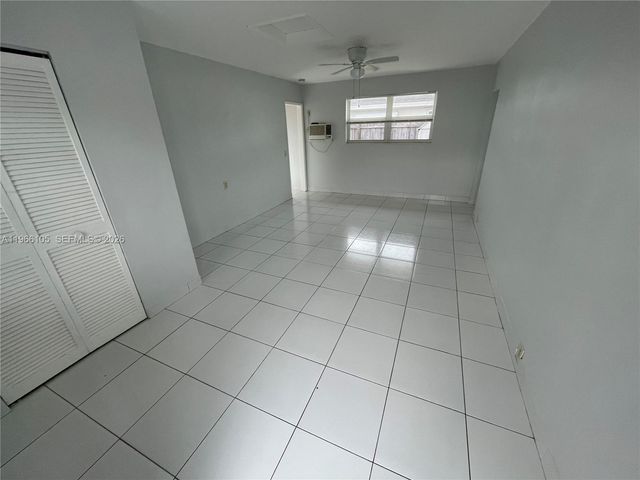 5550 NE 20th Ter 2, Fort Lauderdale, FL 33308