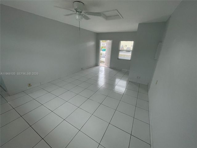 5550 NE 20th Ter 2, Fort Lauderdale, FL 33308