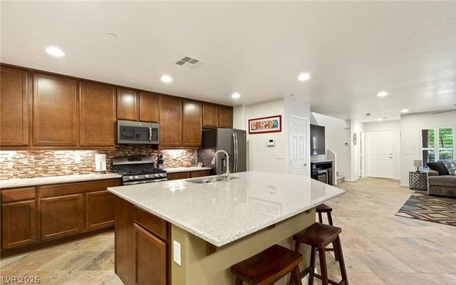 3008 Bicentennial Parkway, Henderson, NV 89044