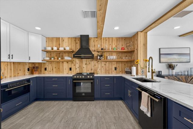 16111 5TH STREET E, Redington Beach, FL 33708